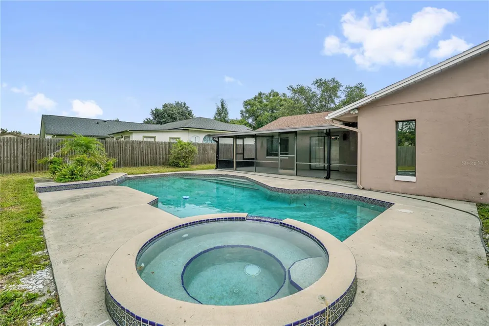 5165 FORMBY DRIVE Orlando, FL 32812