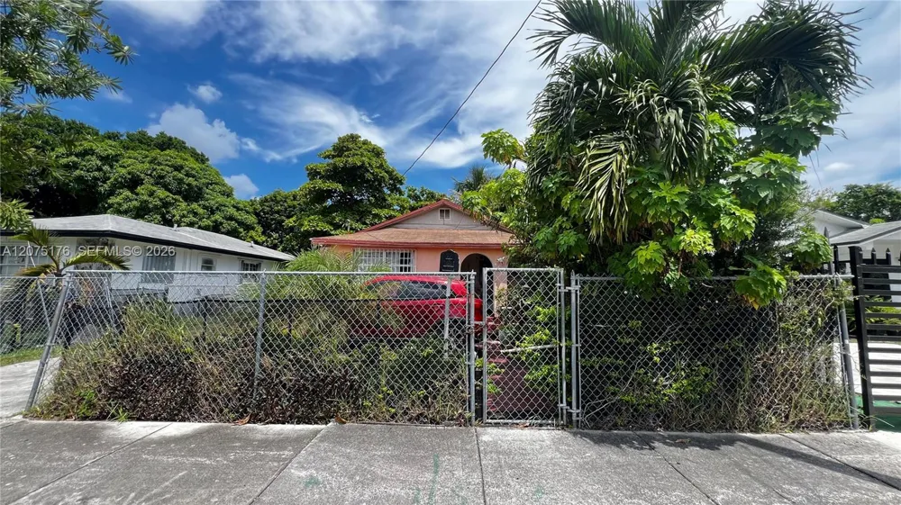 1135 NW 65th St Miami, FL 33150