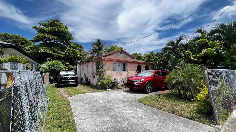1135 NW 65th St Miami, FL 33150