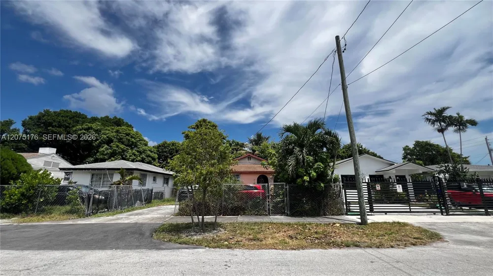 1135 NW 65th St Miami, FL 33150