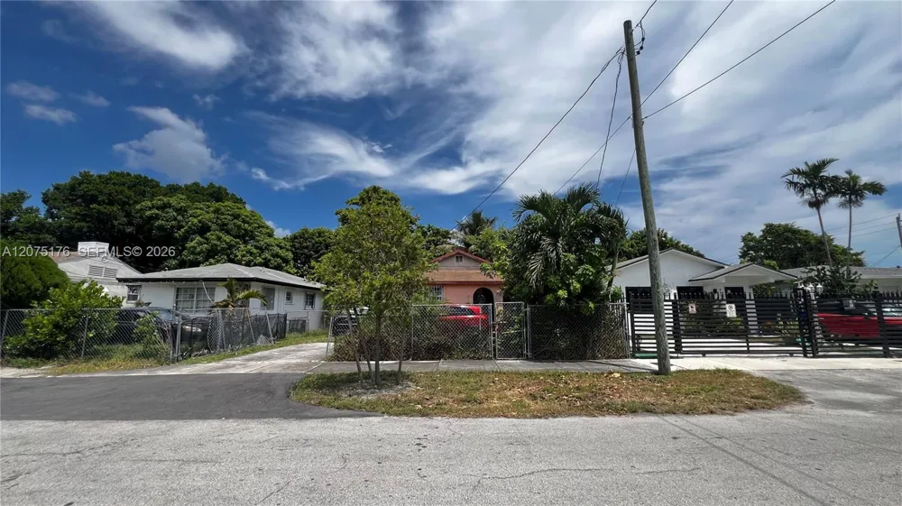 1135 NW 65th St Miami, FL 33150