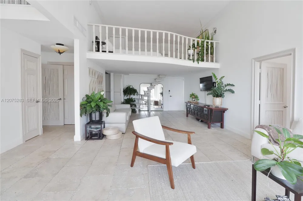 6770 Indian Creek Dr #TE Miami Beach, FL 33141