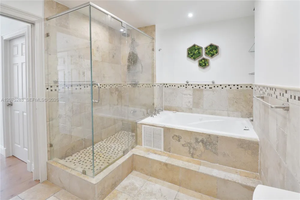 6770 Indian Creek Dr #TE Miami Beach, FL 33141