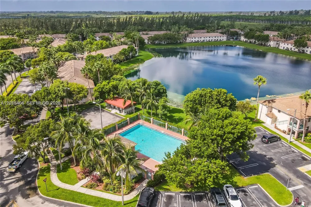 2908 SE 17th Ave #202 Homestead, FL 33035