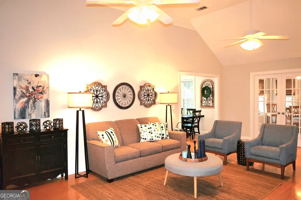 102 Starky PL Warner Robins, GA 31088