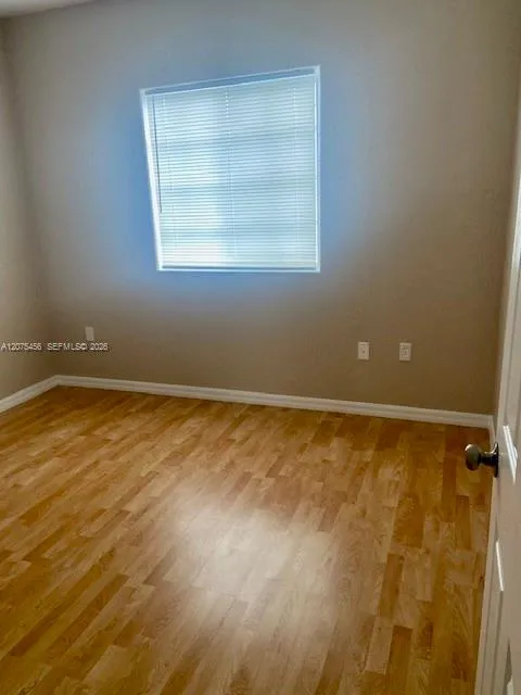 7231 NW 174 ter #202 Hialeah, FL 33015