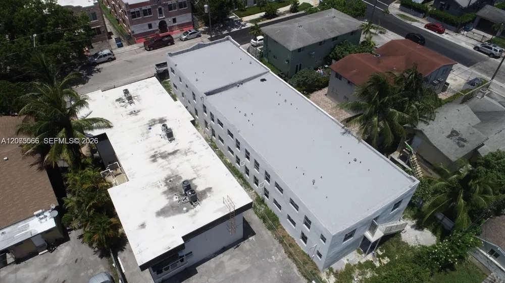 1020 SW 2nd St Miami, FL 33130