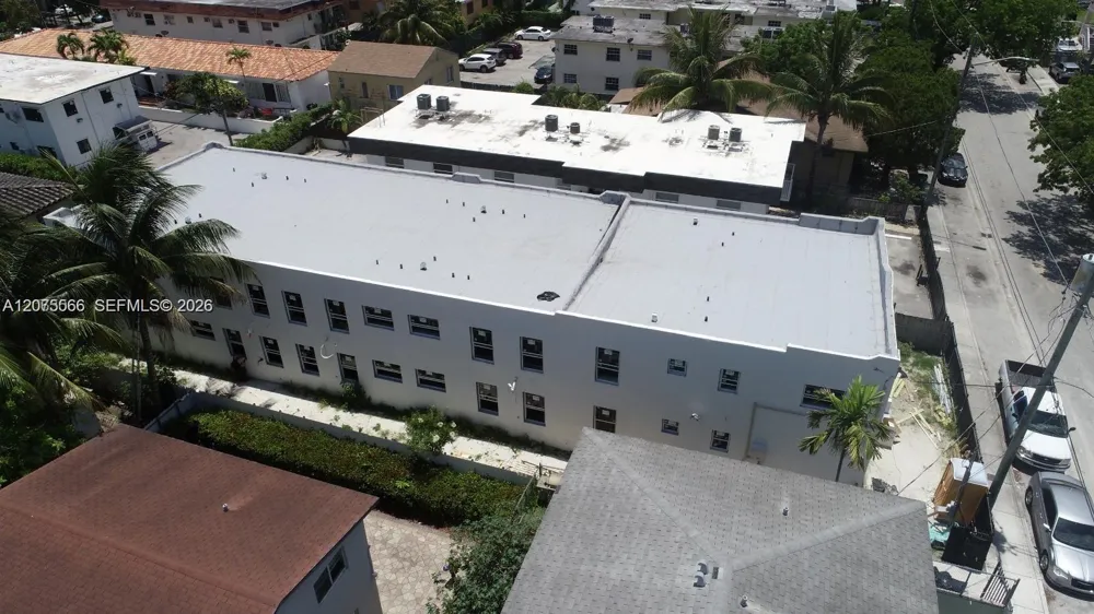 1020 SW 2nd St Miami, FL 33130