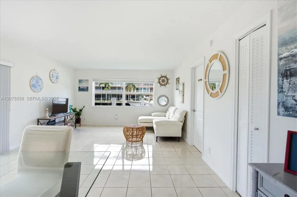 3105 NE 28th St #1B Fort Lauderdale, FL 33308