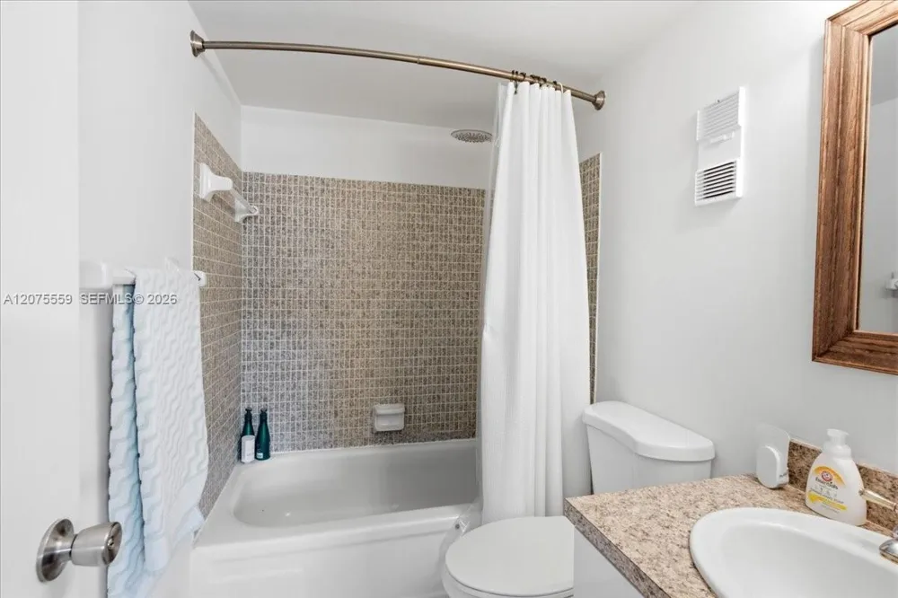 3105 NE 28th St #1B Fort Lauderdale, FL 33308