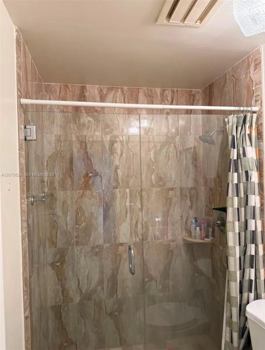 1470 Flamingo Ct Pembroke Pines, FL 33026