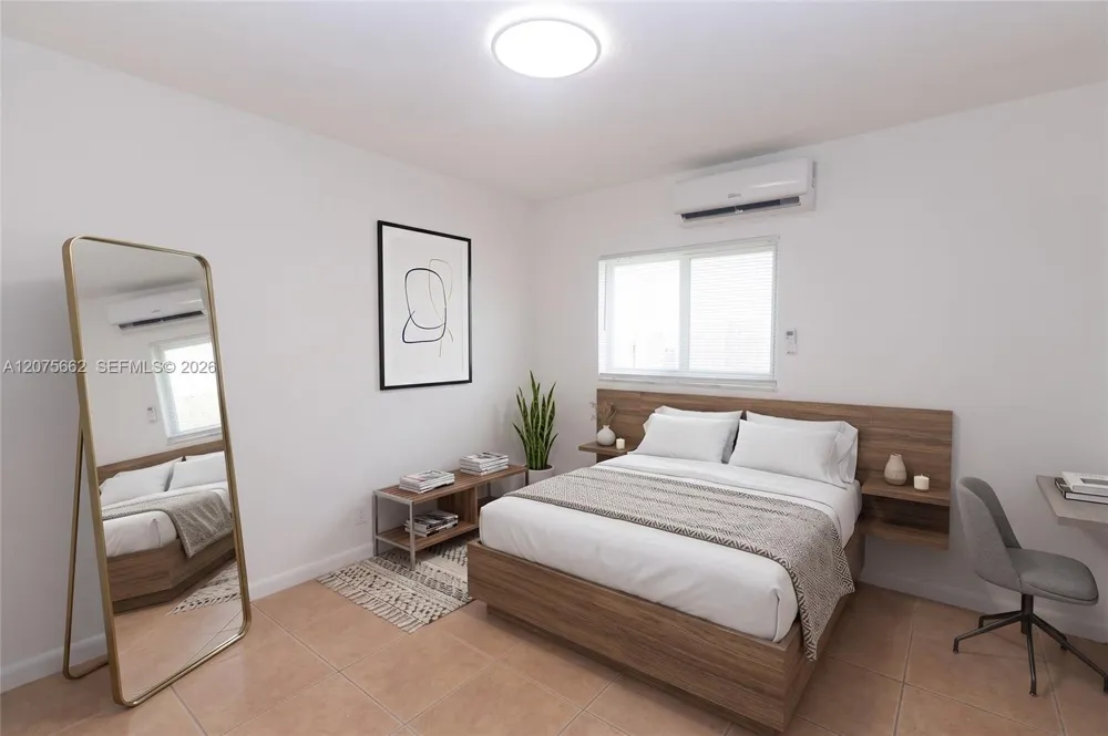 831 NW 1st Ave #2 Fort Lauderdale, FL 33311