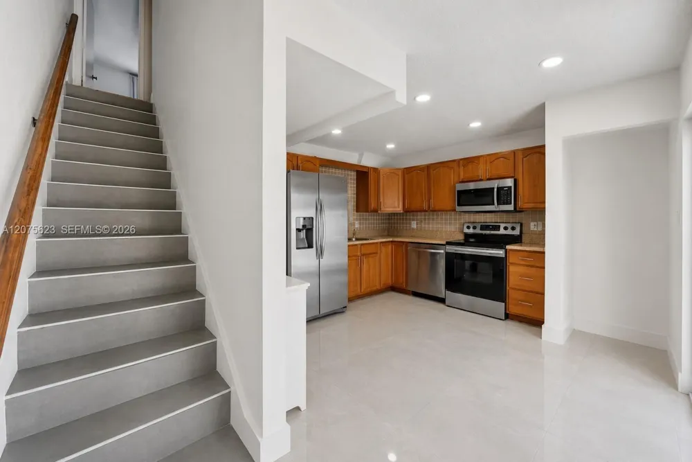 3000 NW 5th Ter #112 Pompano Beach, FL 33064