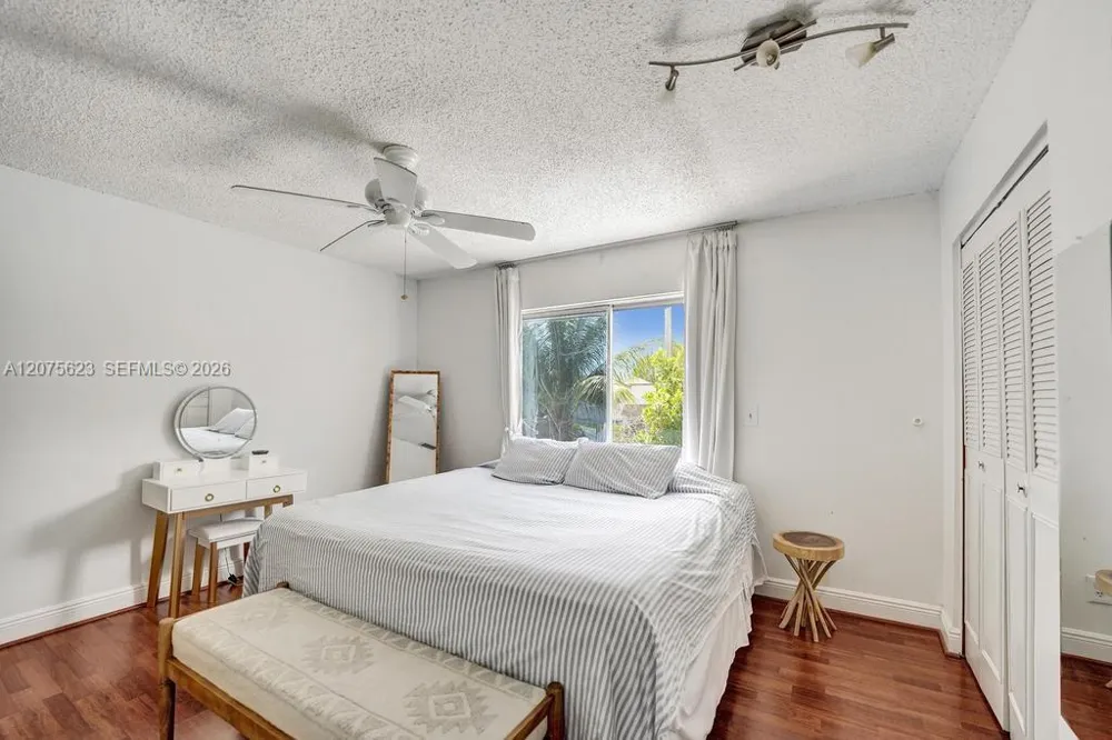 3000 NW 5th Ter #112 Pompano Beach, FL 33064