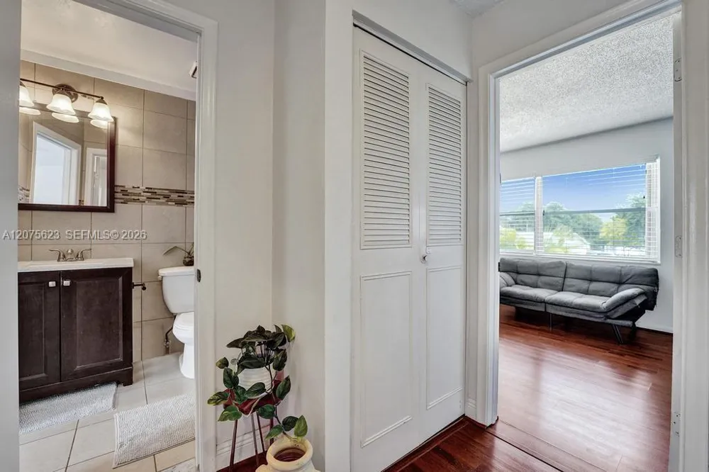 3000 NW 5th Ter #112 Pompano Beach, FL 33064