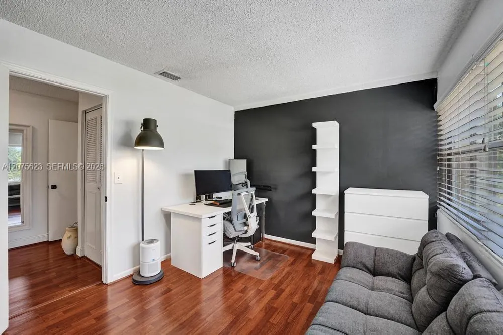 3000 NW 5th Ter #112 Pompano Beach, FL 33064