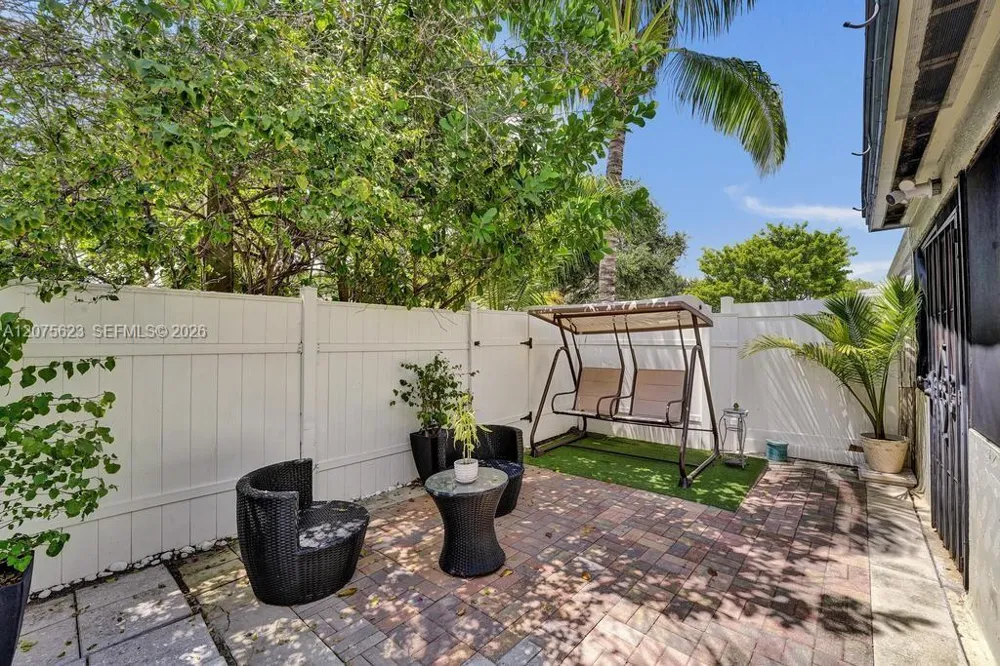 3000 NW 5th Ter #112 Pompano Beach, FL 33064