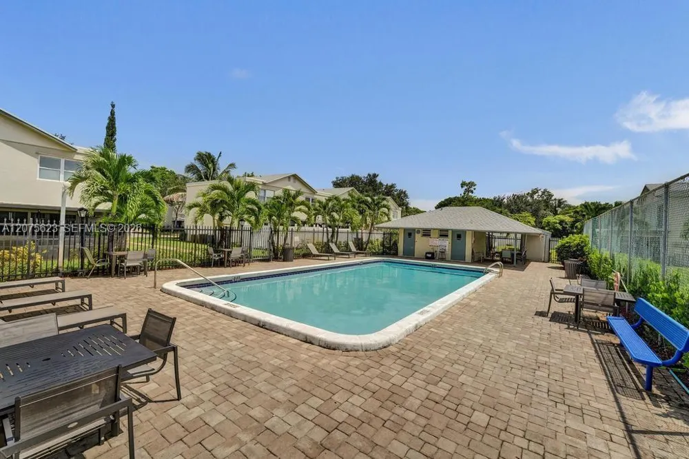3000 NW 5th Ter #112 Pompano Beach, FL 33064