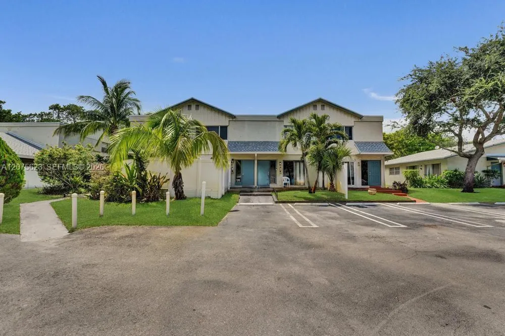 3000 NW 5th Ter #112 Pompano Beach, FL 33064