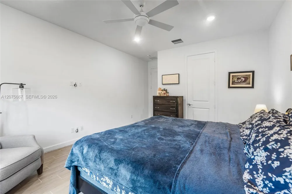 1393 Wandering Willow Way Loxahatchee, FL 33470