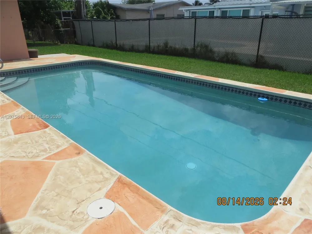 8570 Sunset Strip #8570 Sunrise, FL 33322