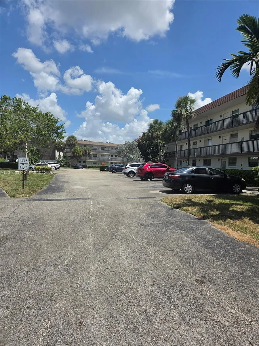 Address Not Shown Plantation, FL 33313