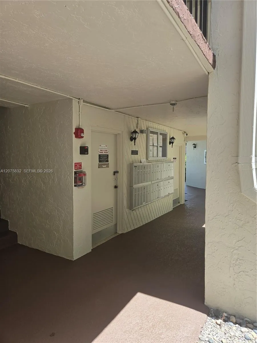 Address Not Shown Plantation, FL 33313