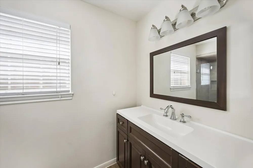5942 Portal Drive Houston, TX 77096