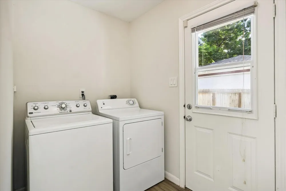 5942 Portal Drive Houston, TX 77096