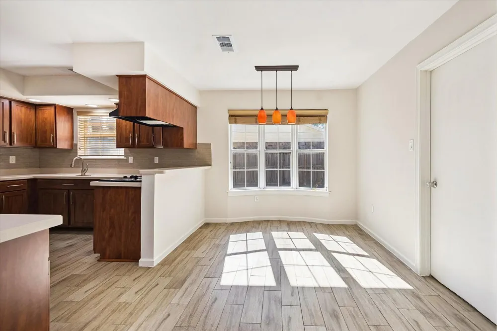 5942 Portal Drive Houston, TX 77096