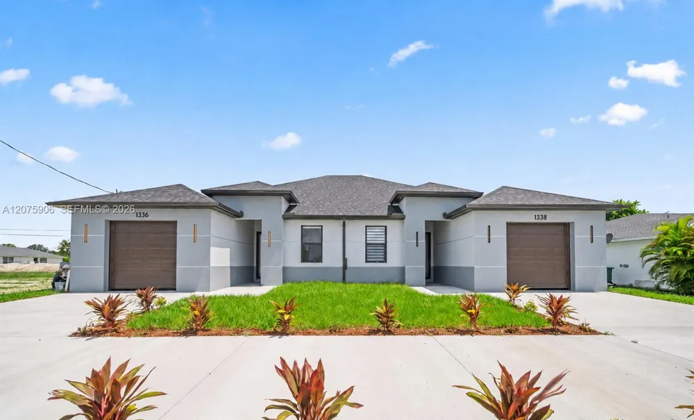 1336 Diplomat Pkwy E Cape Coral, FL 33909