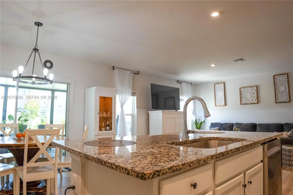 11069 SW Vasari Way Port St. Lucie, FL 34987