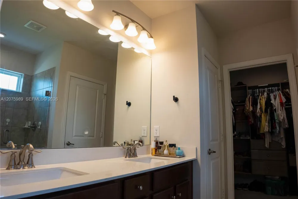 11069 SW Vasari Way Port St. Lucie, FL 34987