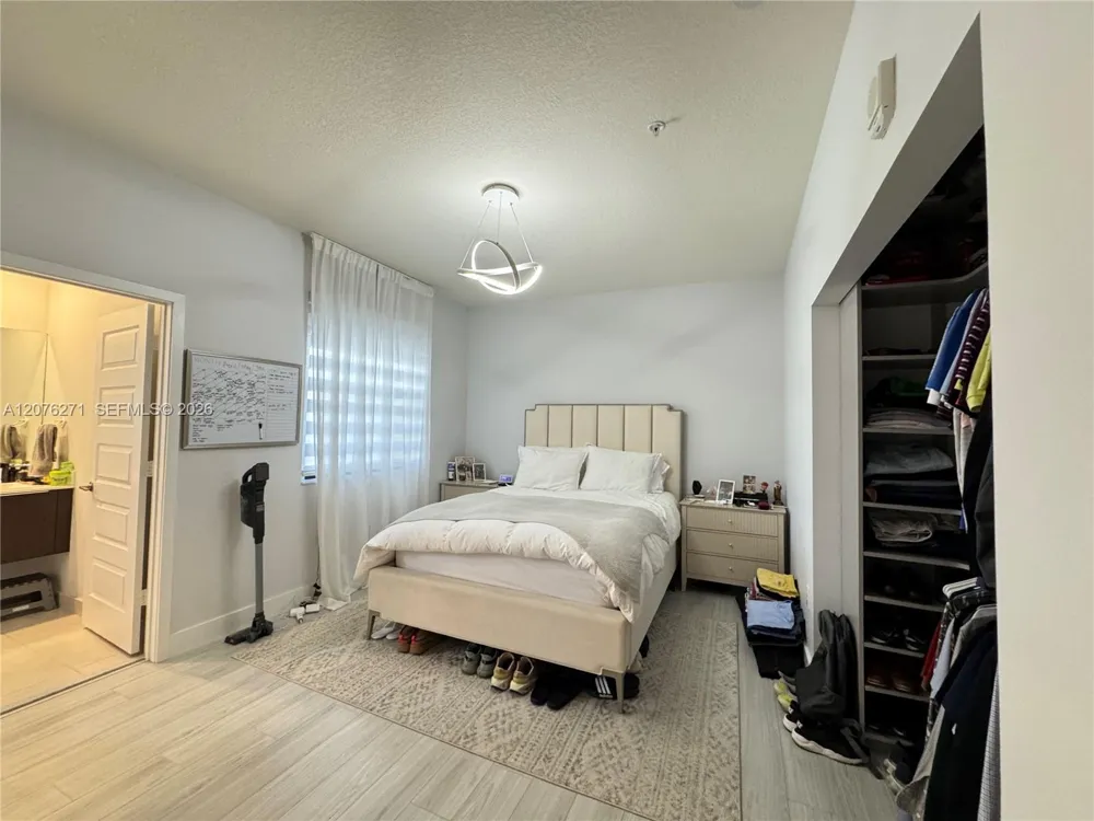 10413 NW 82nd St #3 Doral, FL 33178