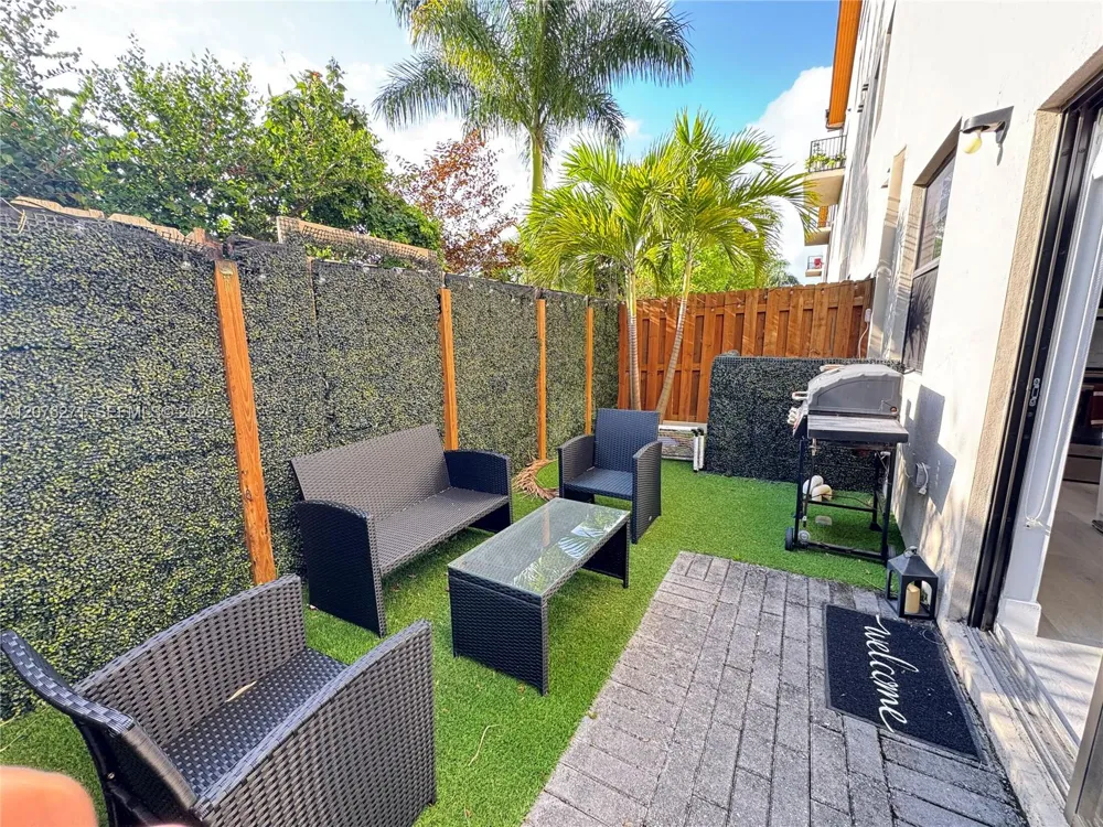 10413 NW 82nd St #3 Doral, FL 33178
