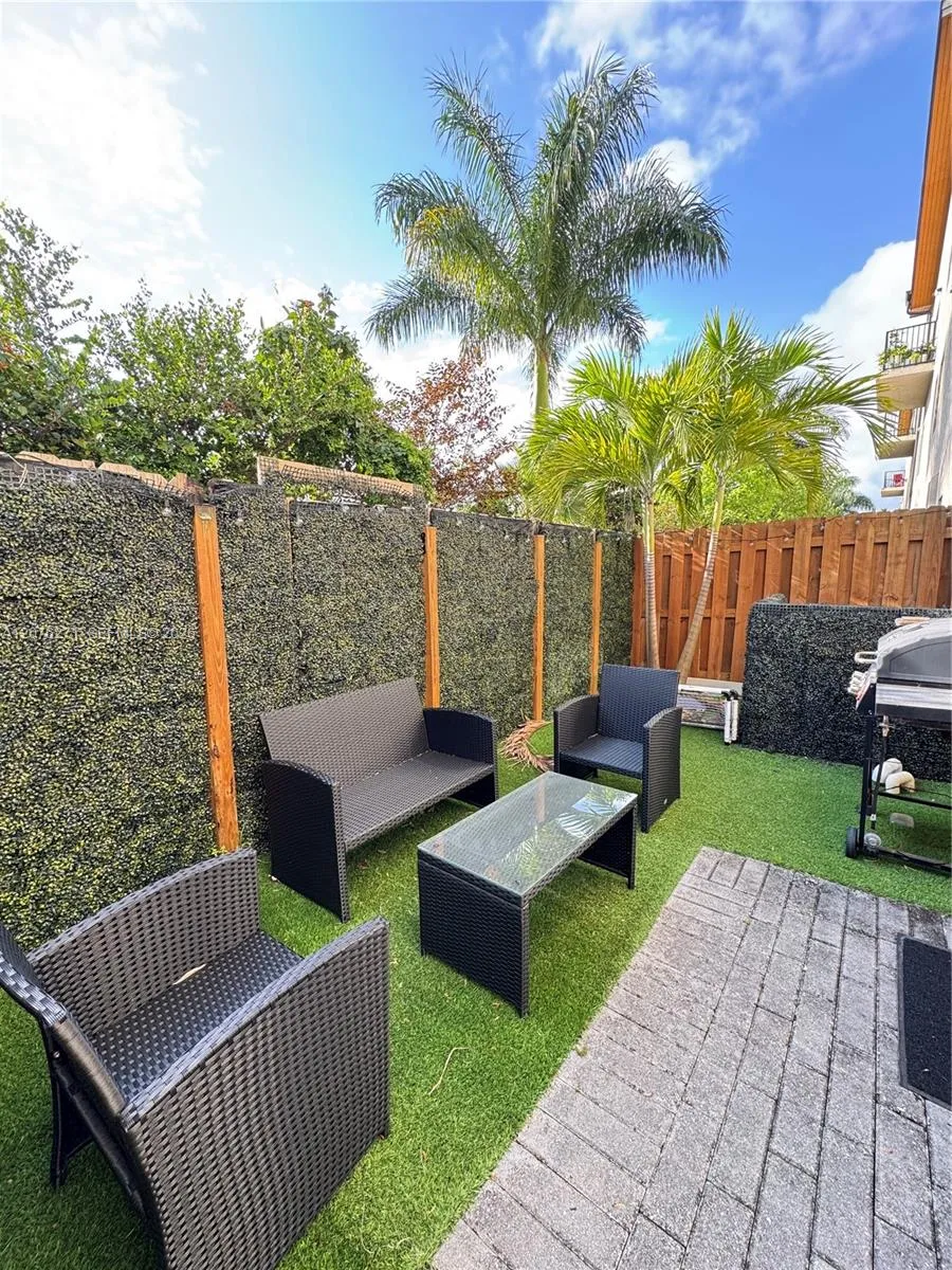 10413 NW 82nd St #3 Doral, FL 33178