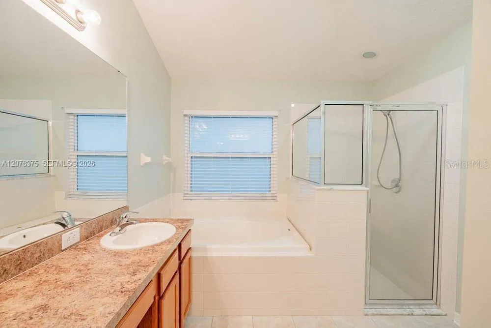 311 Delwood Breck St Other City - In The State Of Florida, FL 33570