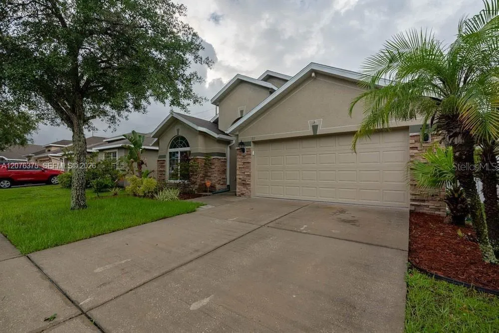 311 Delwood Breck St Other City - In The State Of Florida, FL 33570