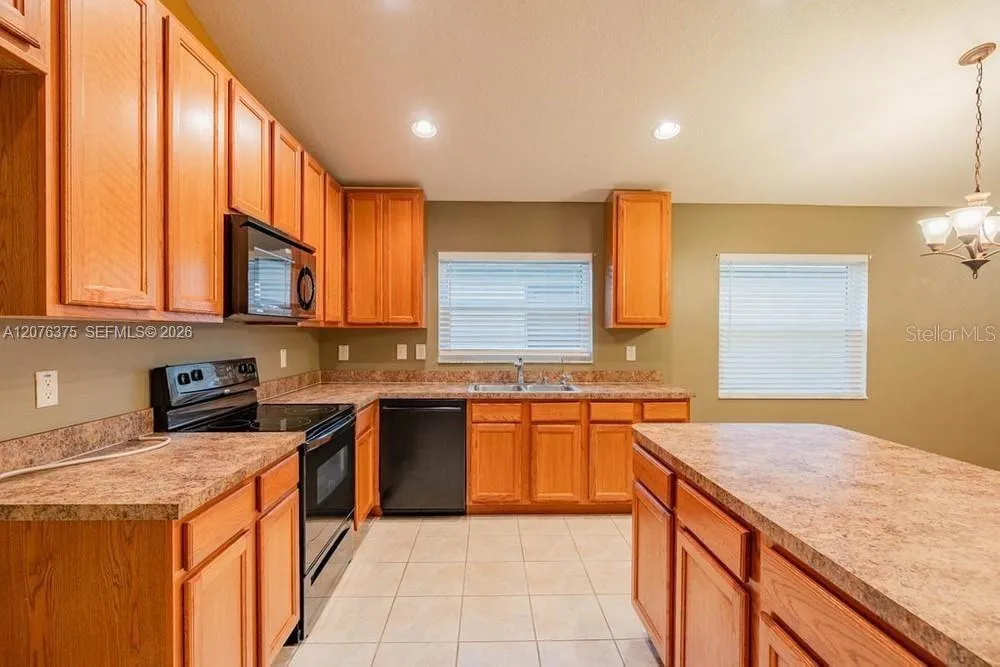 311 Delwood Breck St Other City - In The State Of Florida, FL 33570