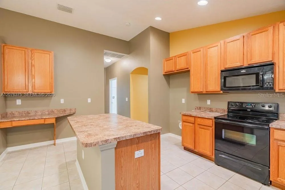 311 Delwood Breck St Other City - In The State Of Florida, FL 33570