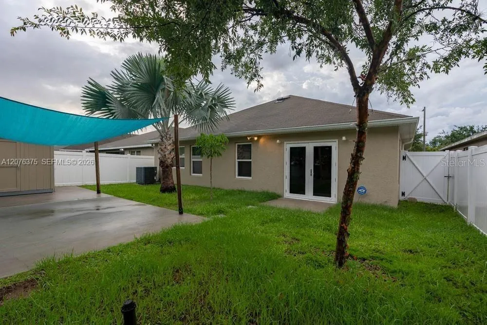 311 Delwood Breck St Other City - In The State Of Florida, FL 33570