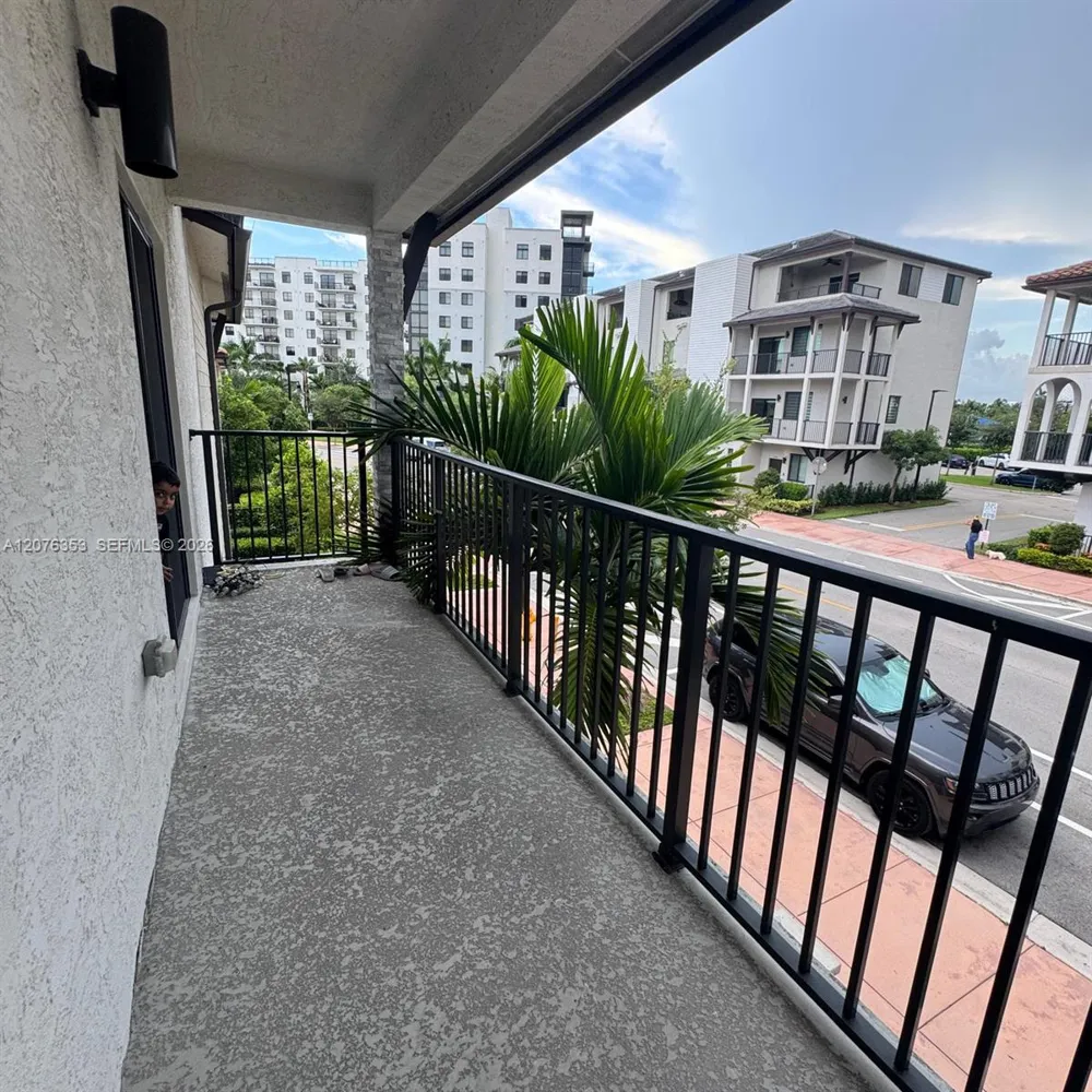 4619 NW 84th Ave Doral, FL 33166