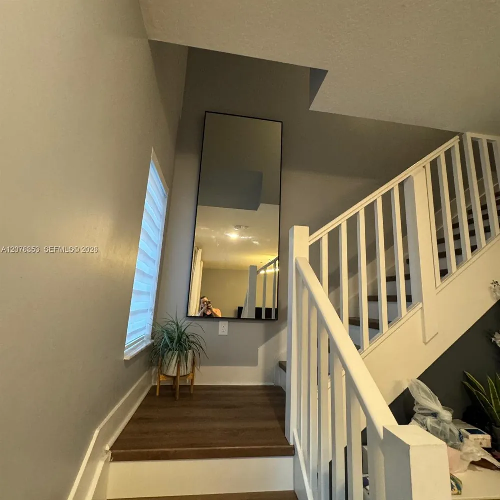 4619 NW 84th Ave Doral, FL 33166