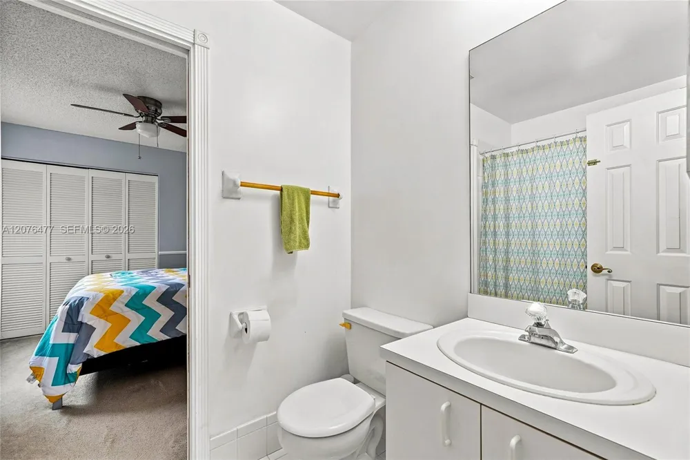 15822 SW 16th Ct Pembroke Pines, FL 33027