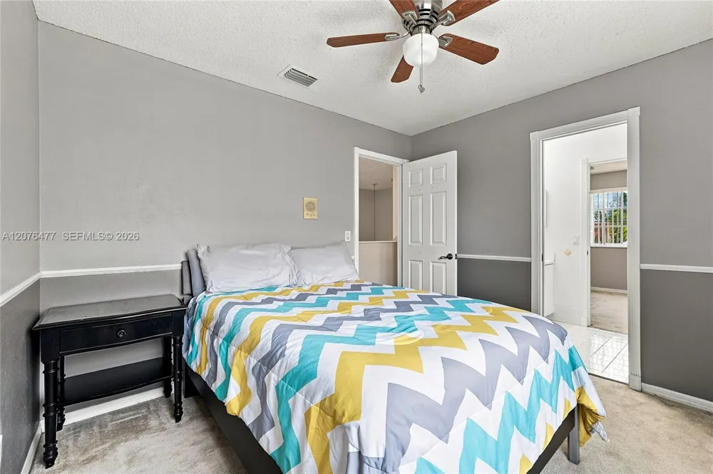 15822 SW 16th Ct Pembroke Pines, FL 33027