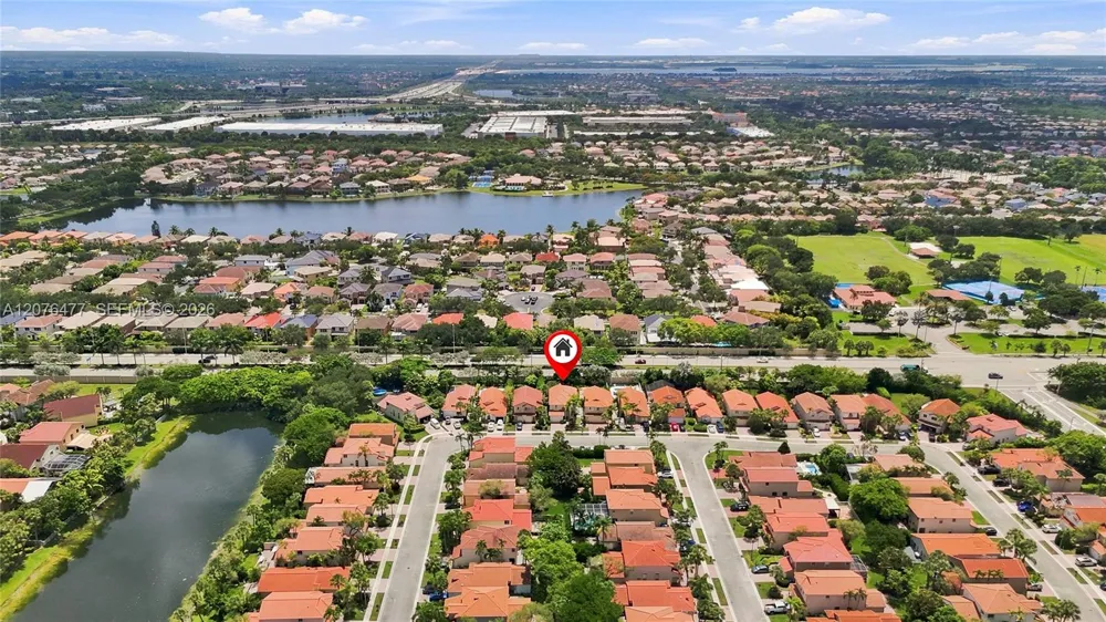 15822 SW 16th Ct Pembroke Pines, FL 33027