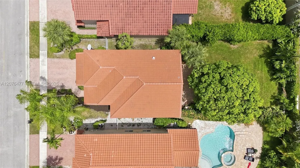 15822 SW 16th Ct Pembroke Pines, FL 33027
