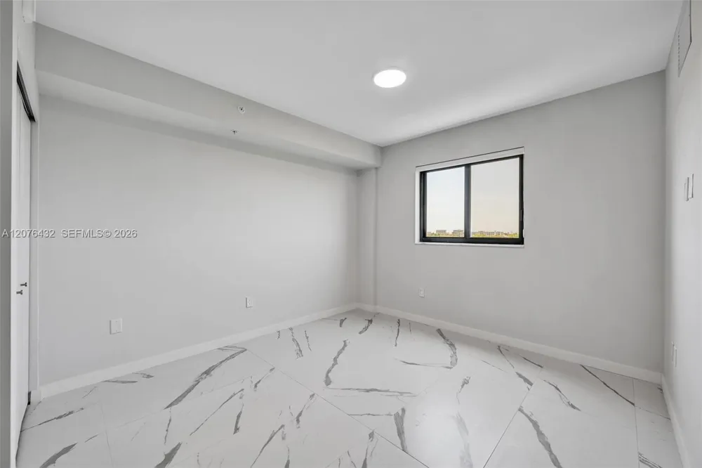 840 NE 130th St #508 North Miami, FL 33161