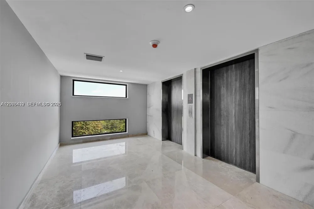 840 NE 130th St #508 North Miami, FL 33161