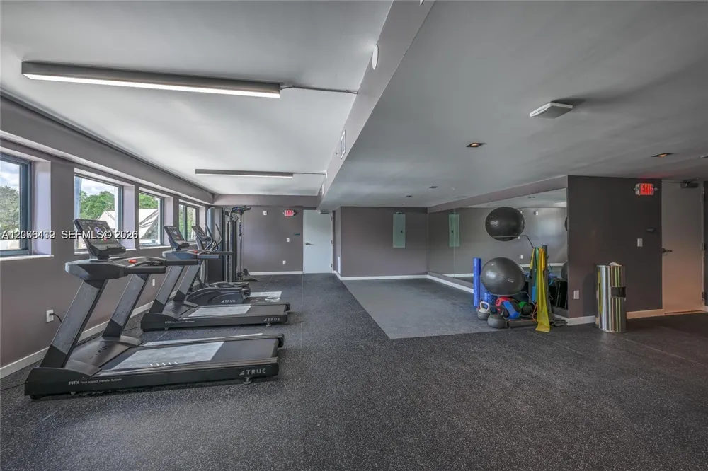 840 NE 130th St #508 North Miami, FL 33161